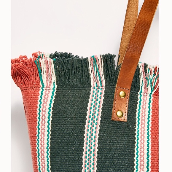 FREE PEOPLE ‘1 LEFT’ ARTISAN WOVEN BAG NWT🎈🥳HP🎉 - Picture 3 of 7